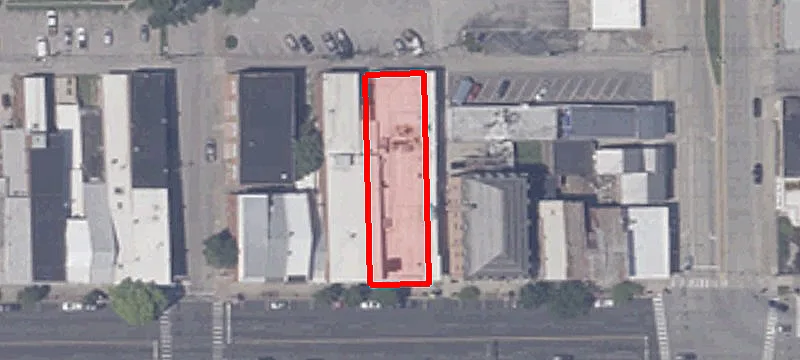 215 Main St