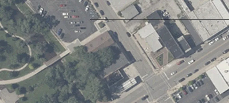 112 Frnt St