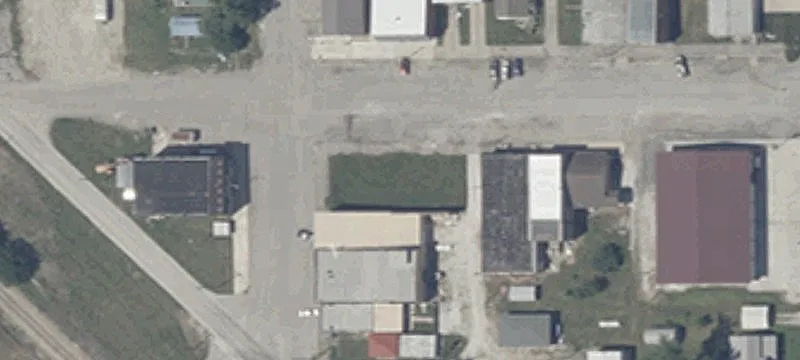 101 Oak St