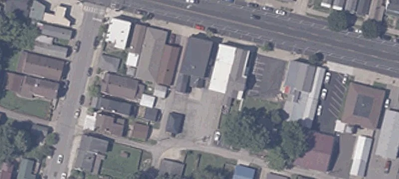 833 Main St