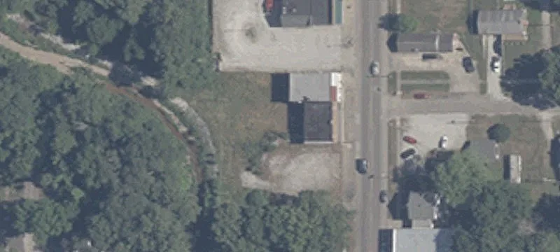 290 9th St