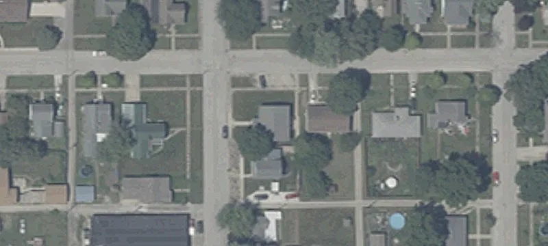207 Adams Ave