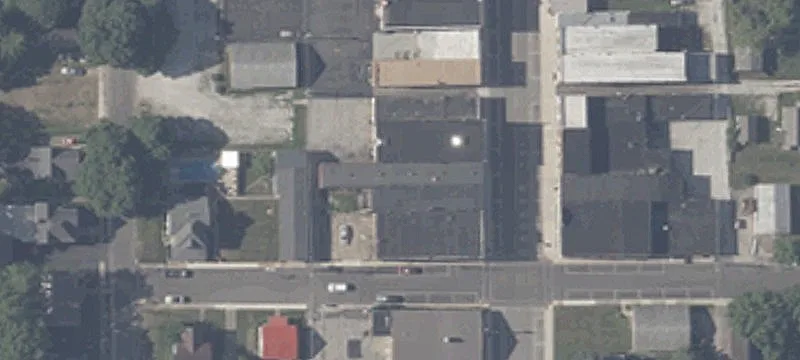 122 Main St