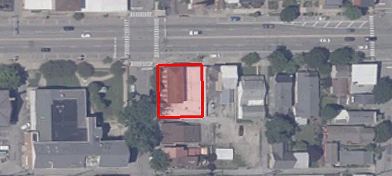 406 Main St