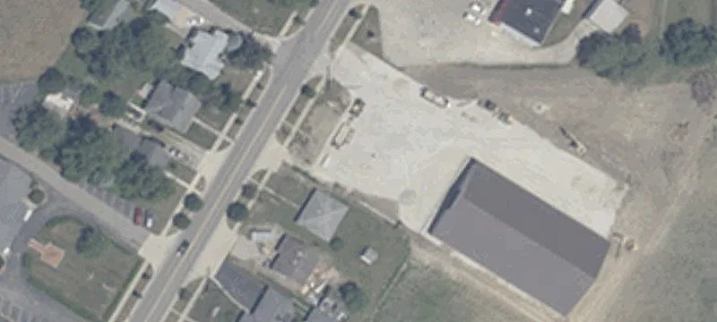 1005 Main St