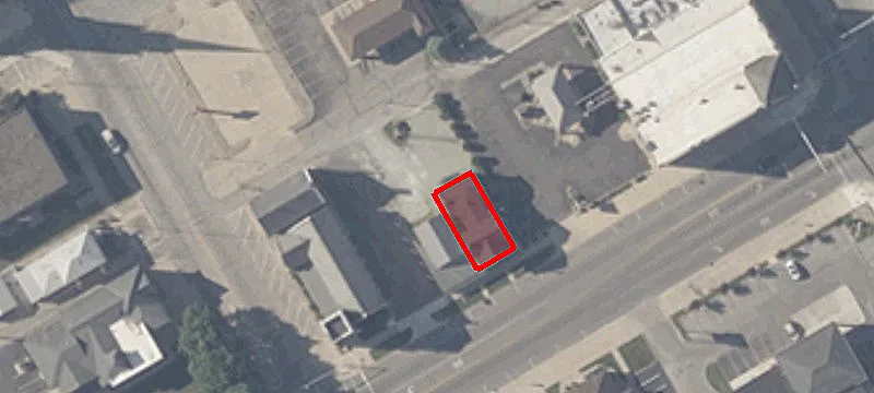 26 Main St