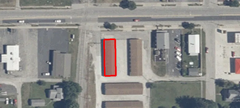 325 Main St