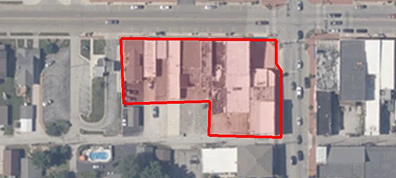 15 Main St