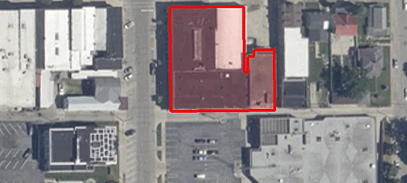 211 Main St