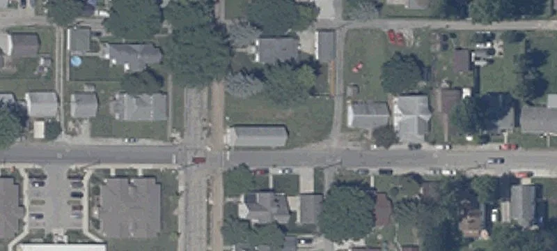 725  St