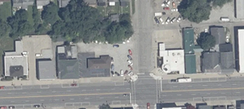 201 Main St