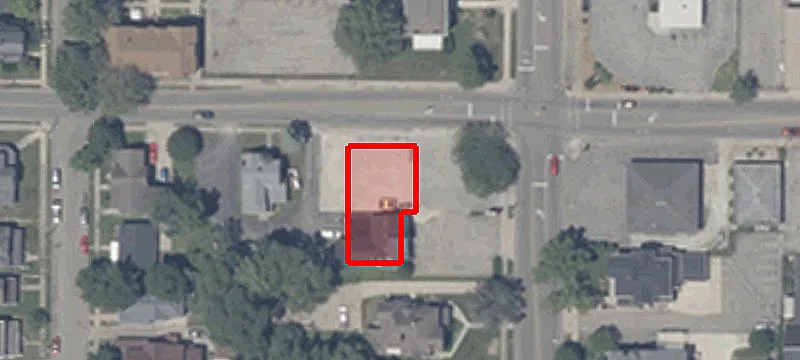 403 Main St