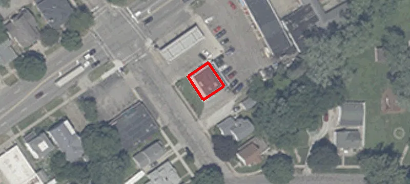 703 Tipton St