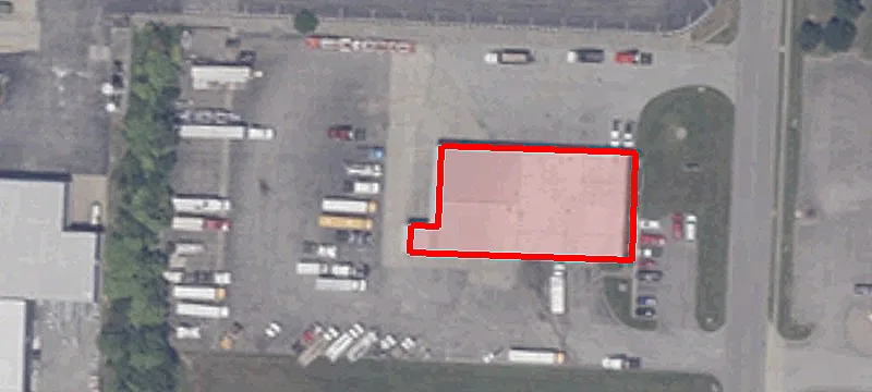 635 Park E Blvd