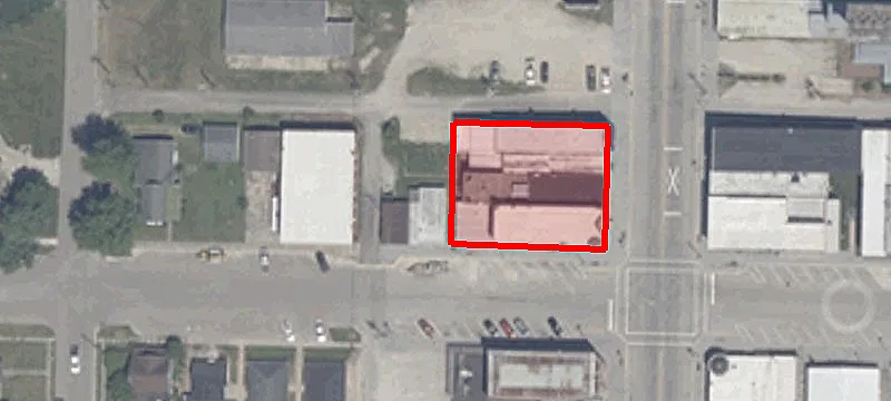 110 Henry St