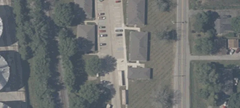 802 Main St