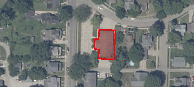 916 Main St