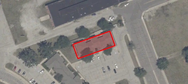 330 Commerce Sq