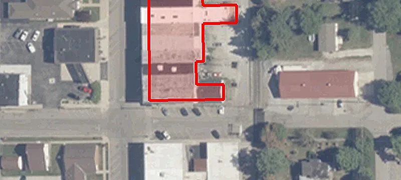136 Main St
