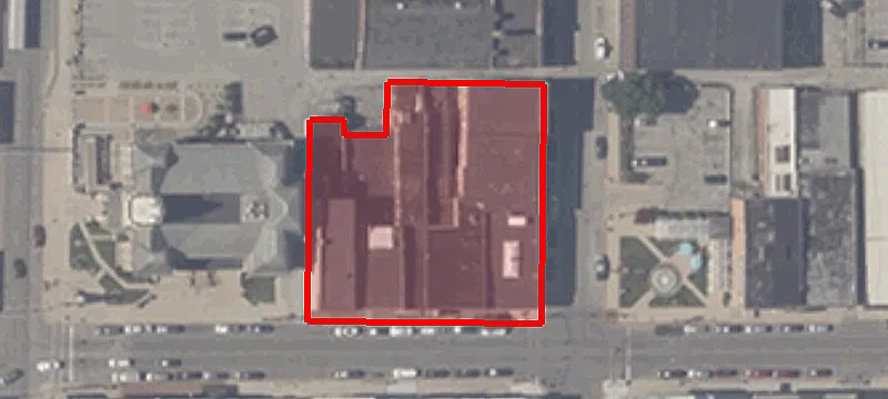 126 Main St