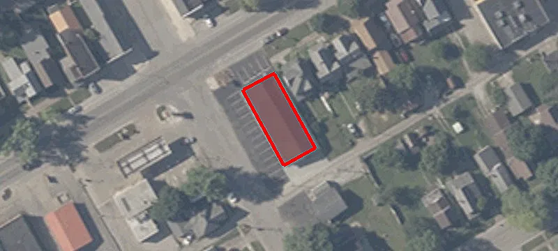 301 Main St