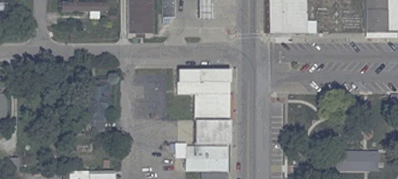 640 Main St