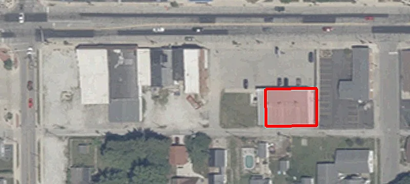 122 Main St