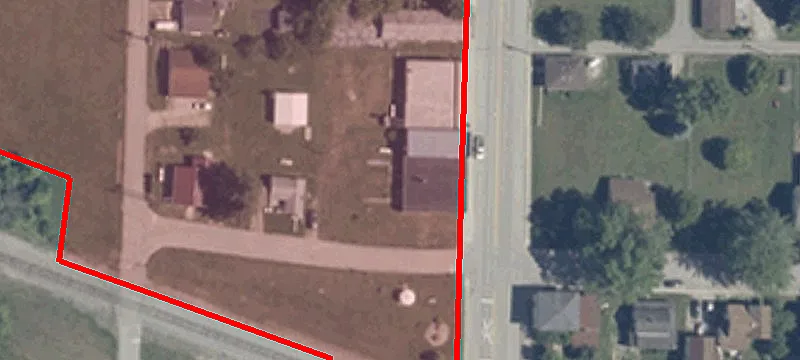104 Ctr St