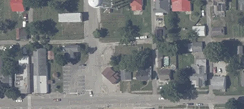 1226 Main St