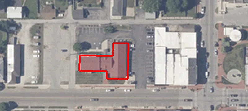 24 Main St