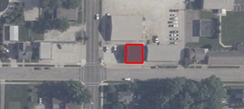 301 Main St