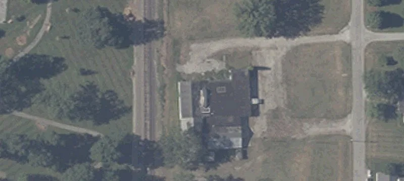 502 Factory St