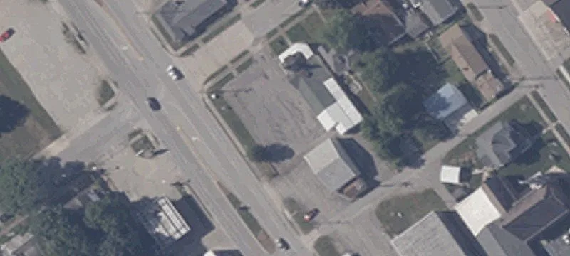 807 High St