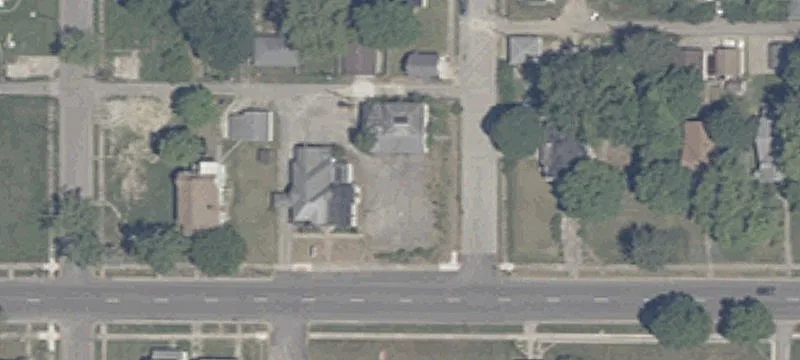 210 Hl St