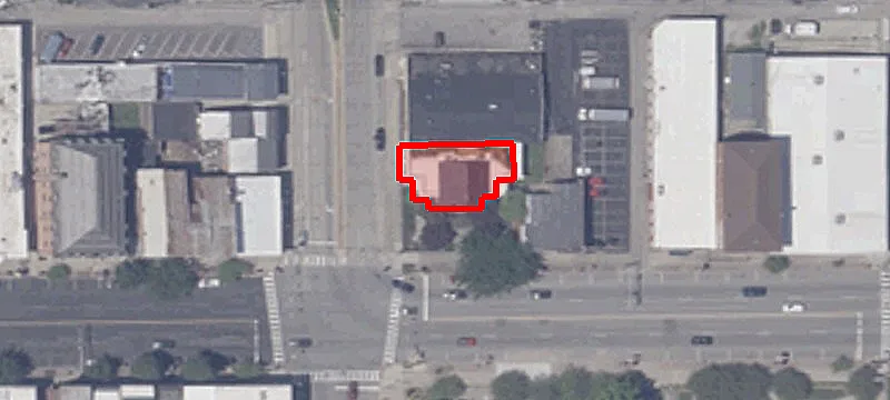 301 Main St
