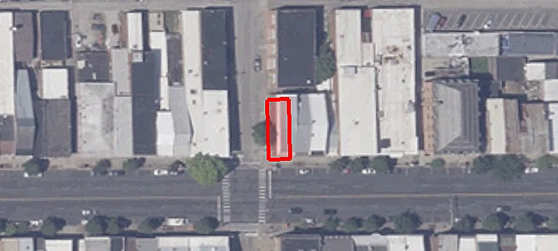 201 Main St