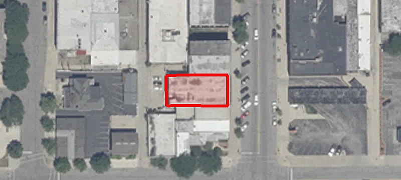 115 117th S Main St