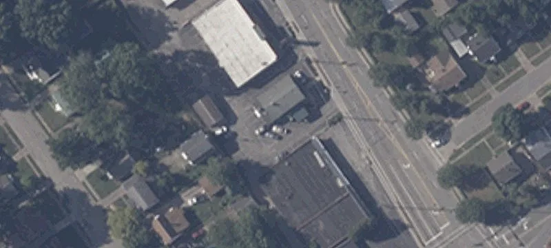523 Eastern Blvd