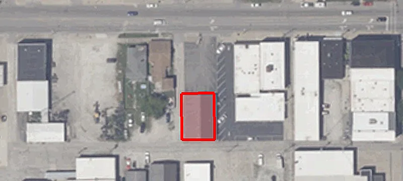 135 Main St