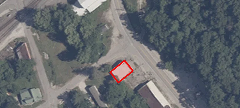 324 Main St