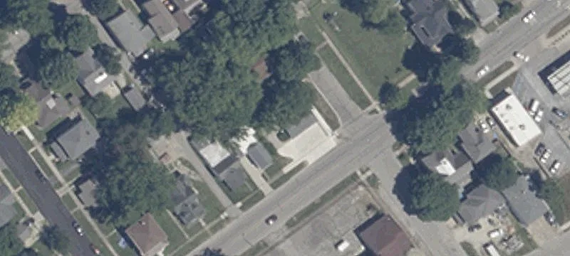 602 Park Dr