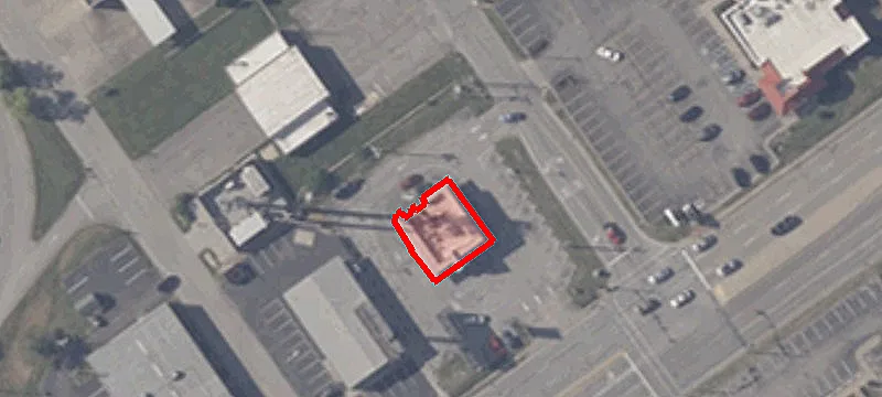 1009 Lewis And Clark Pkwy