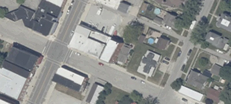 111 2nd St