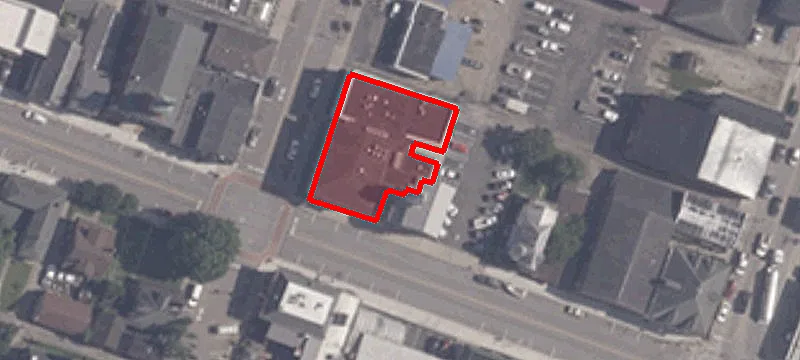 218 3rd St