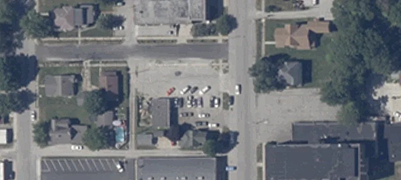 452 Main St
