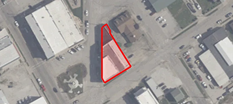 101 Main St