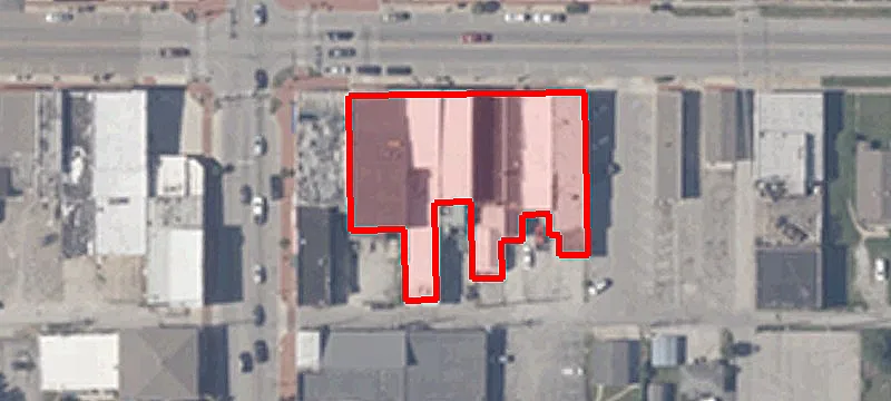 11 Main St