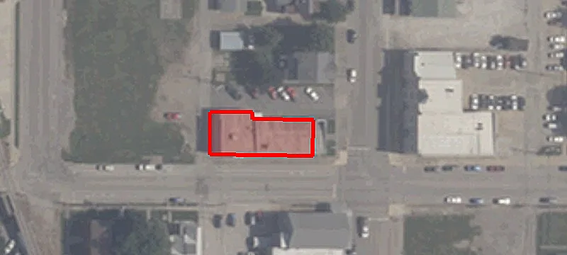 301 Main St