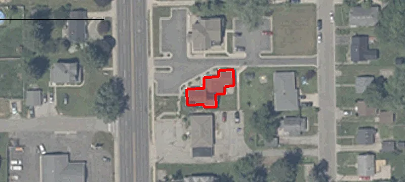 501 Pne Lk Ave
