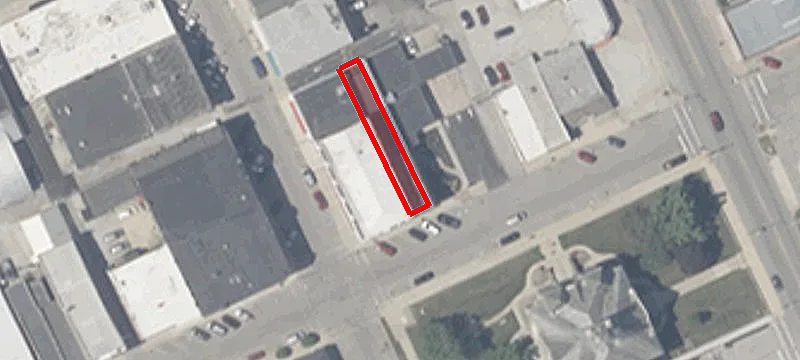 105 Main St